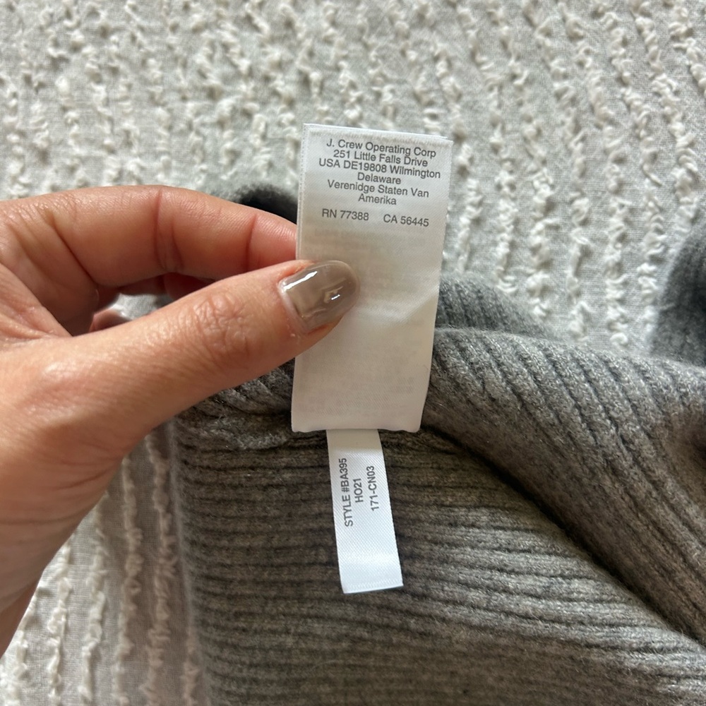 J Crew Cashmere Sweater Top Tank Top Crop Grey Gray Size XL Knit - Picture 6 of 10